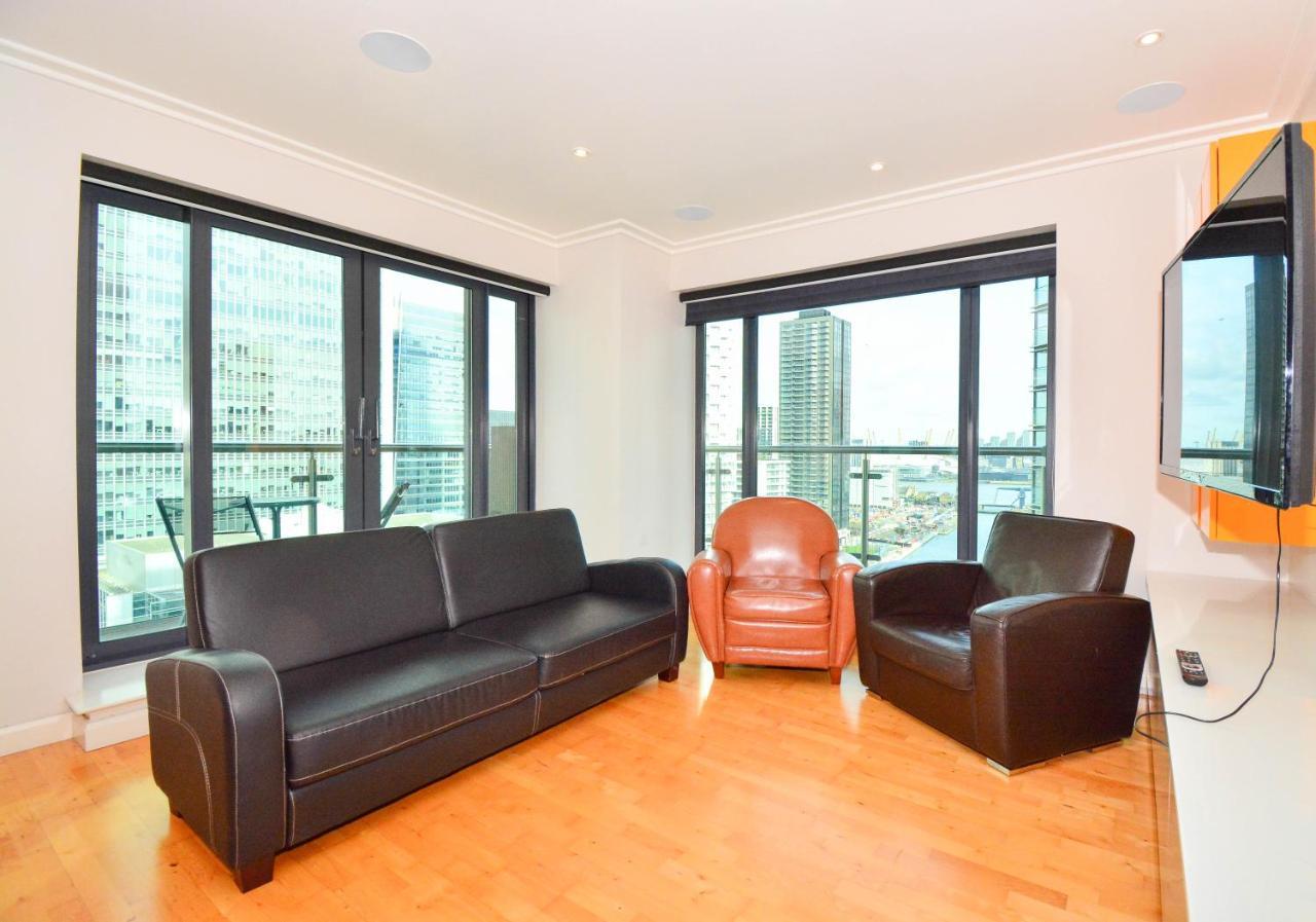 Canary Wharf - Corporate Riverside * Londra